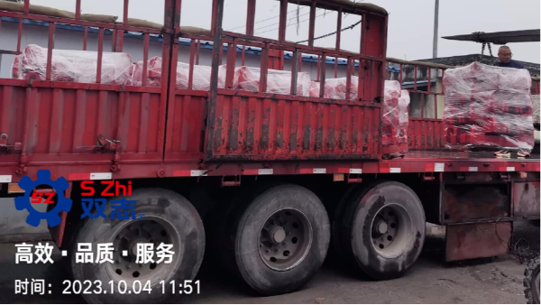 國慶堅守在崗，趕生產(chǎn)、忙發(fā)貨。