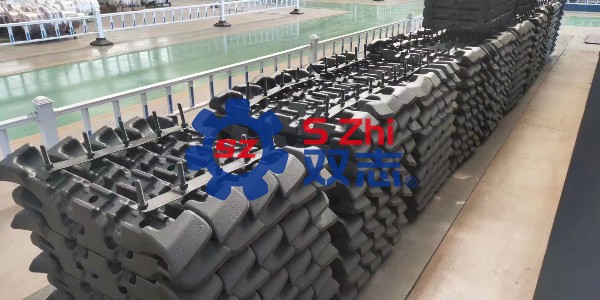 刮板輸送機(jī)的刮板一般磨損多少毫米要更換？_河南雙志